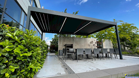 pergola_renson_algarve_new_living_center_2.jpg